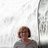 Barbara Anders Photo 15