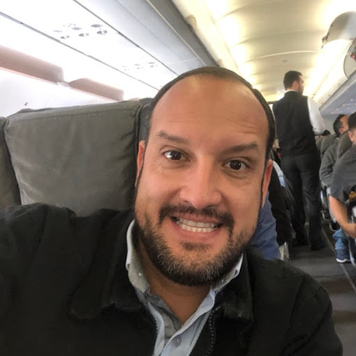 Rolando Aguirre Photo 28