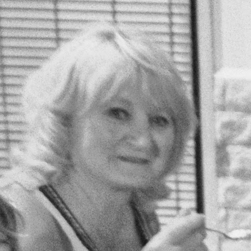 Carole Marshall Photo 2