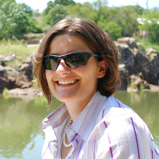 Amanda Snyder Photo 30