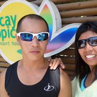 Richard Flores Photo 6