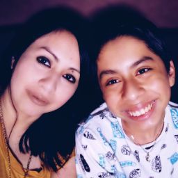 Cynthia Mendoza Photo 15