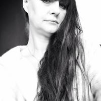 Katherine Douglas Photo 26