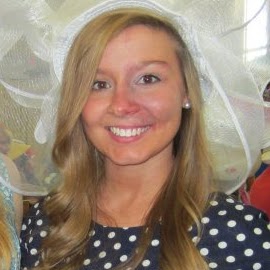 Veronica Lowe Photo 12