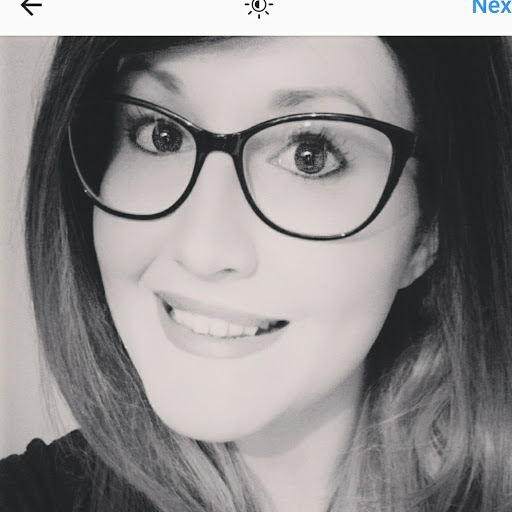 Candace Sumner Photo 11