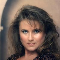 Connie Thomas Photo 20