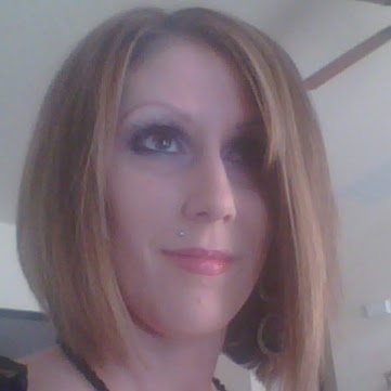 Mandy Berry Photo 6