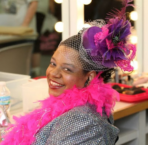 Betty Wells Photo 35