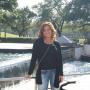 Lindsey Blake Photo 10