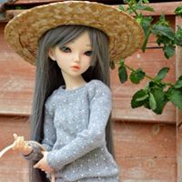Catherine May Photo 24