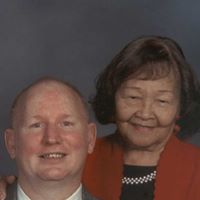 Clifford Phillips Photo 29