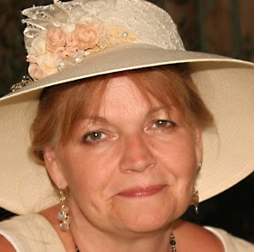 Karen Hardy Photo 14