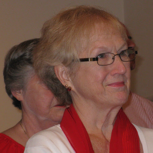 Barbara Bruce Photo 16