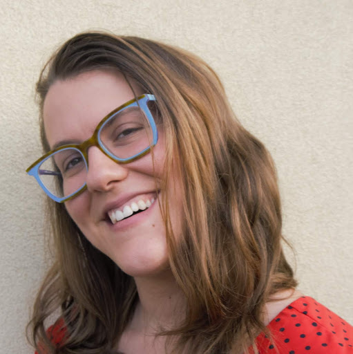 Melanie Cantwell Photo 5