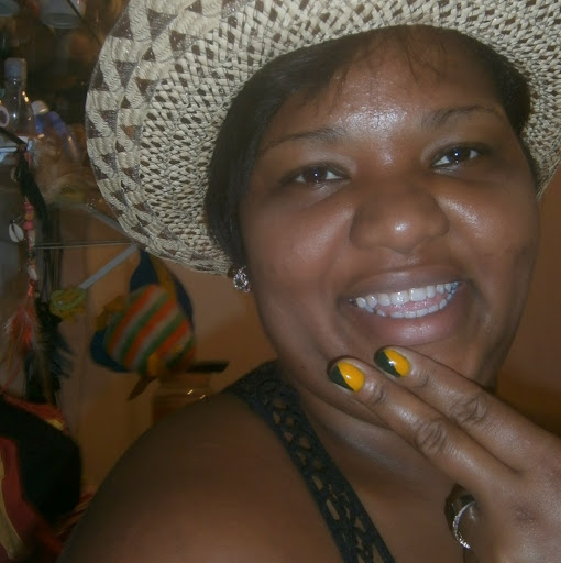 Patricia Duarte Photo 15