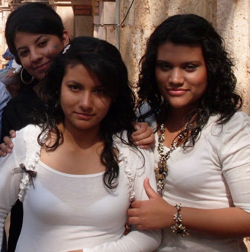 Elsa Morales Photo 13