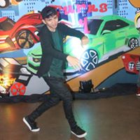 Aaron Valladolid Photo 6
