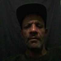 Leslie Thomas Photo 26