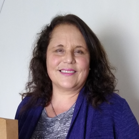 Stephanie Ibarra Photo 15