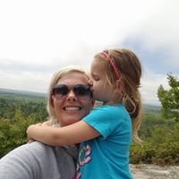 Rebecca Leavitt Photo 29