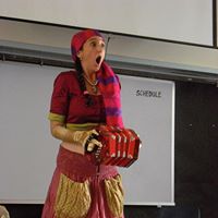 Katherine Mcleod Photo 39