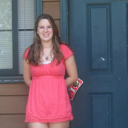 Katie Fischer Photo 22