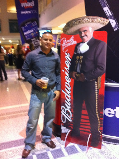 Adan Perez Photo 17