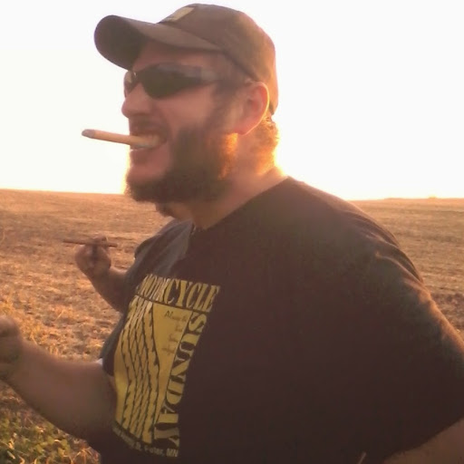 Kenny Fuller Photo 13