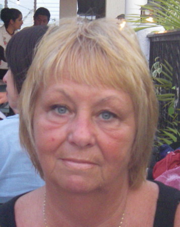 Kathryn Anderson Photo 35