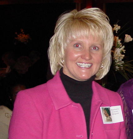 Barbara Graves Photo 31