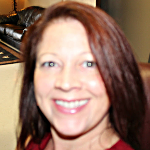 Laura Houston Photo 17