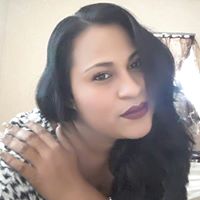 Reina Torres Photo 29