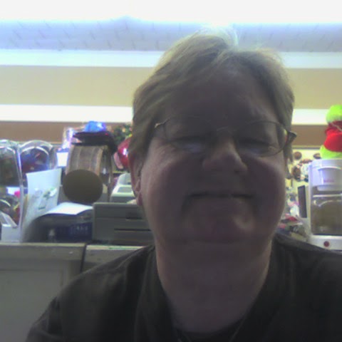 Linda Hubbard Photo 39