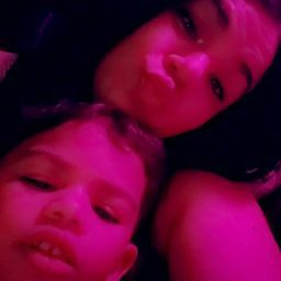 April Molina Photo 17