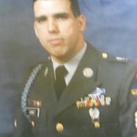 Isael Gomez Photo 7