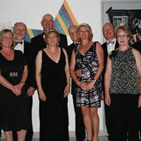 Hilary Robinson Photo 16