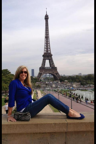 Rebecca Wolf Photo 30