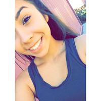 Michelle Hernandez Photo 30