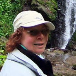 Diana Weber Photo 30
