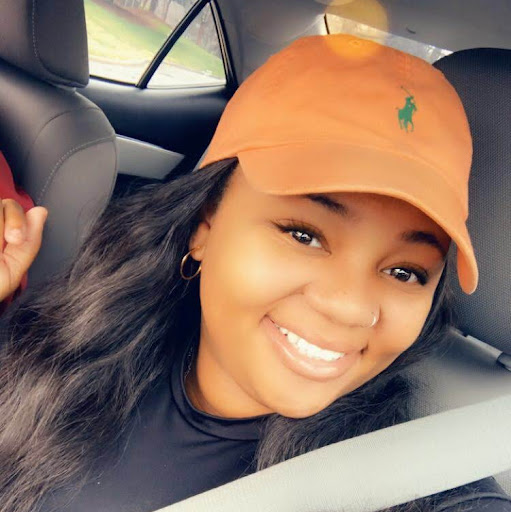 Erica Maxwell Photo 21