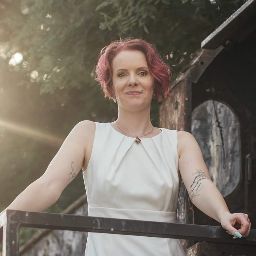 Ilona Simon Photo 12