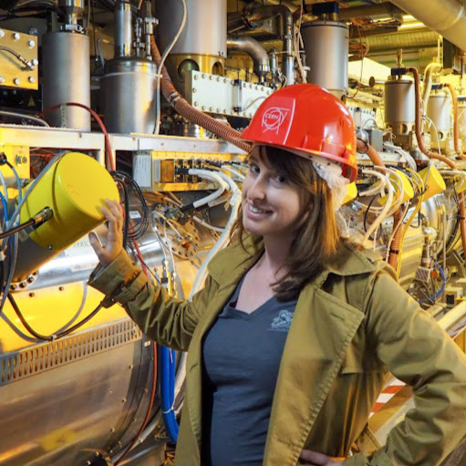 Christine Mclean Photo 31