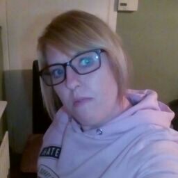 Geraldine Walsh Photo 35