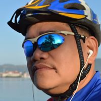 Roland Ruiz Photo 38