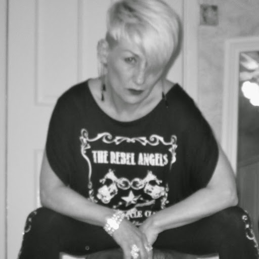 Tracey Parsons Photo 21
