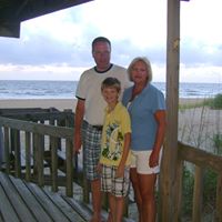 Cheryl Winter Photo 28