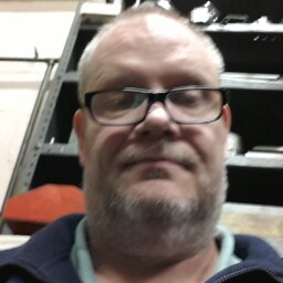 Dean Matthews Photo 32