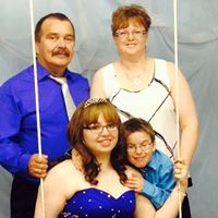 Denise Roberts Photo 30
