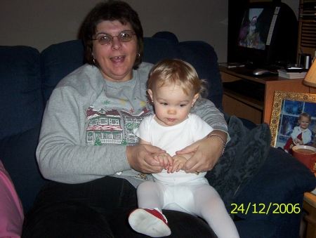 Christine Lang Photo 29