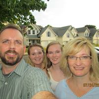 Tracy Rhoads Photo 29
